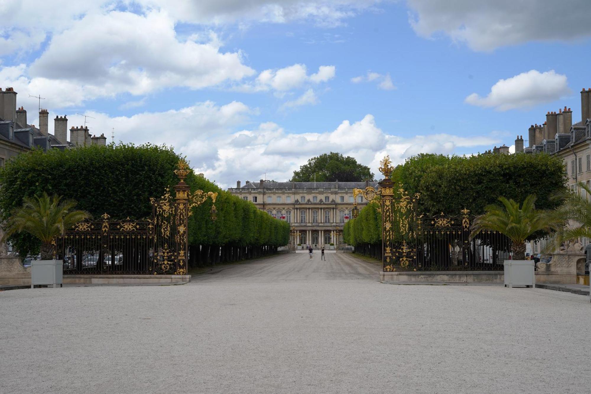 Hotel Litteraire Stendhal Et Spa Nancy Exterior photo